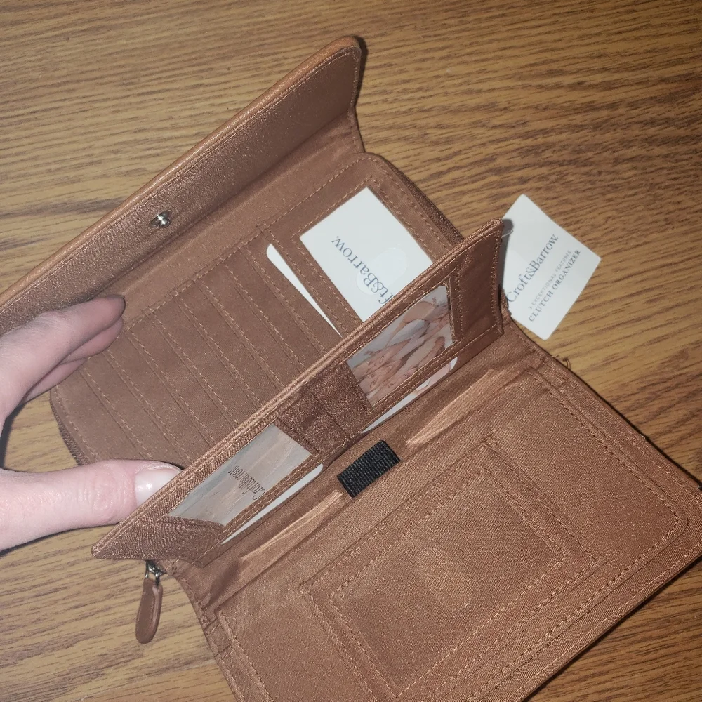 Wallet - Picture 2 of 3